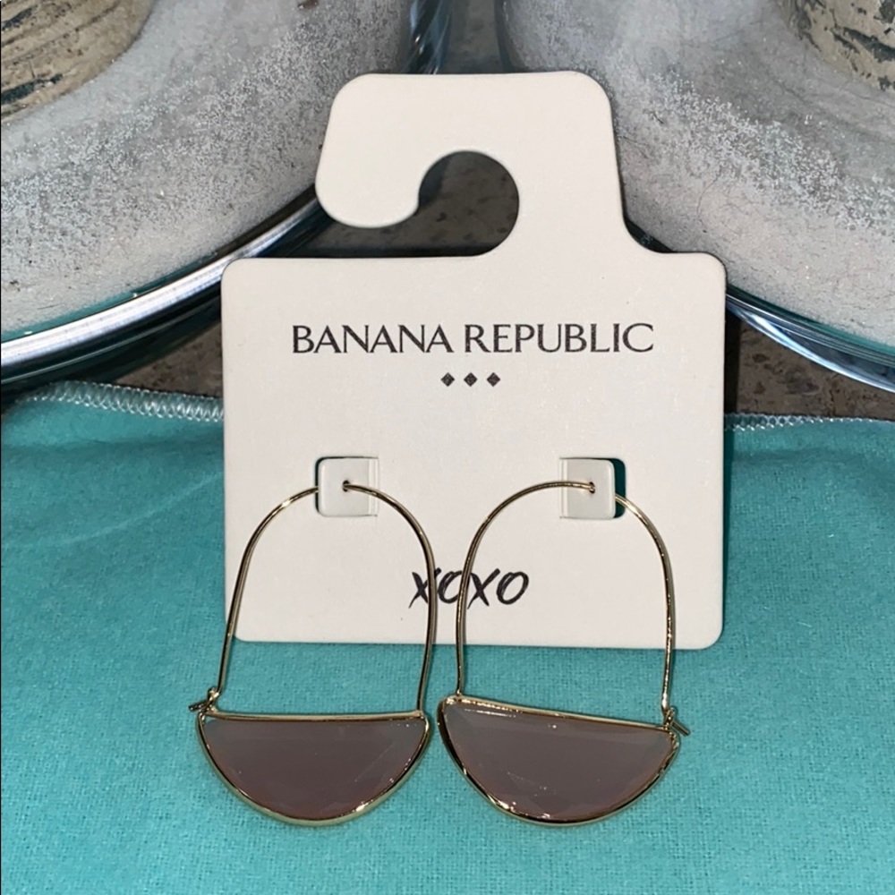 Banana Republic swing earrings. - Picture 8 of 8